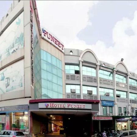 Hotel Puneet International Rāipur Екстериор снимка